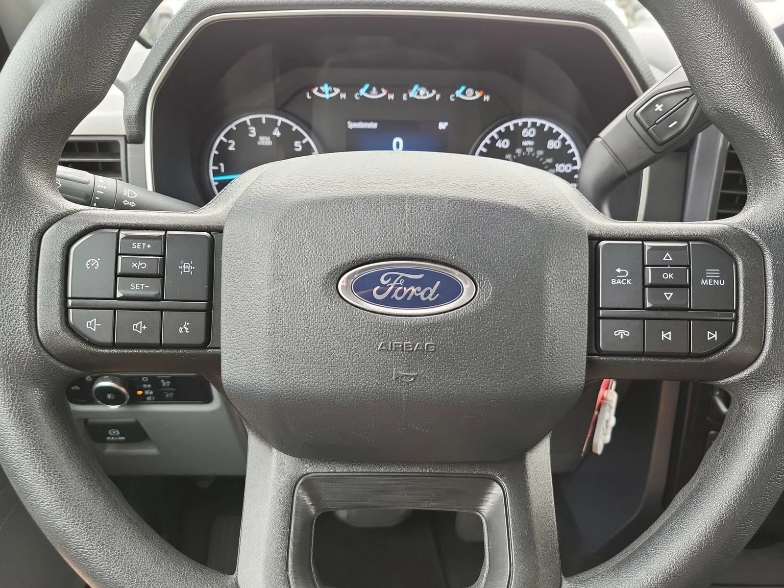 2023 Ford F-150 XL - Photo 12
