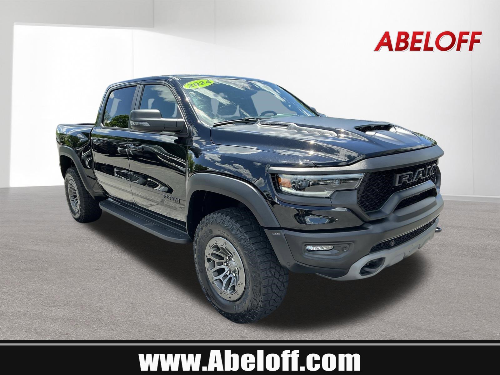 2024 RAM 1500 TRX 4x4 Crew Cab 5'7's photo