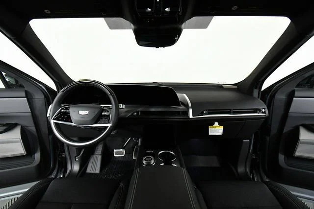2026 Cadillac VISTIQ Sport - Photo 25