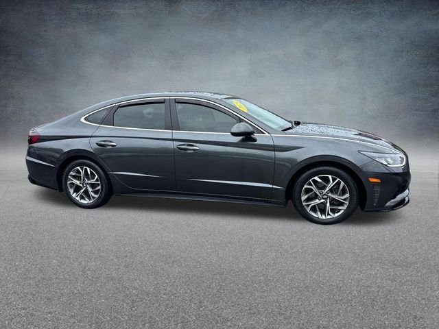 Used 2023 Gray Hyundai SEL image 8