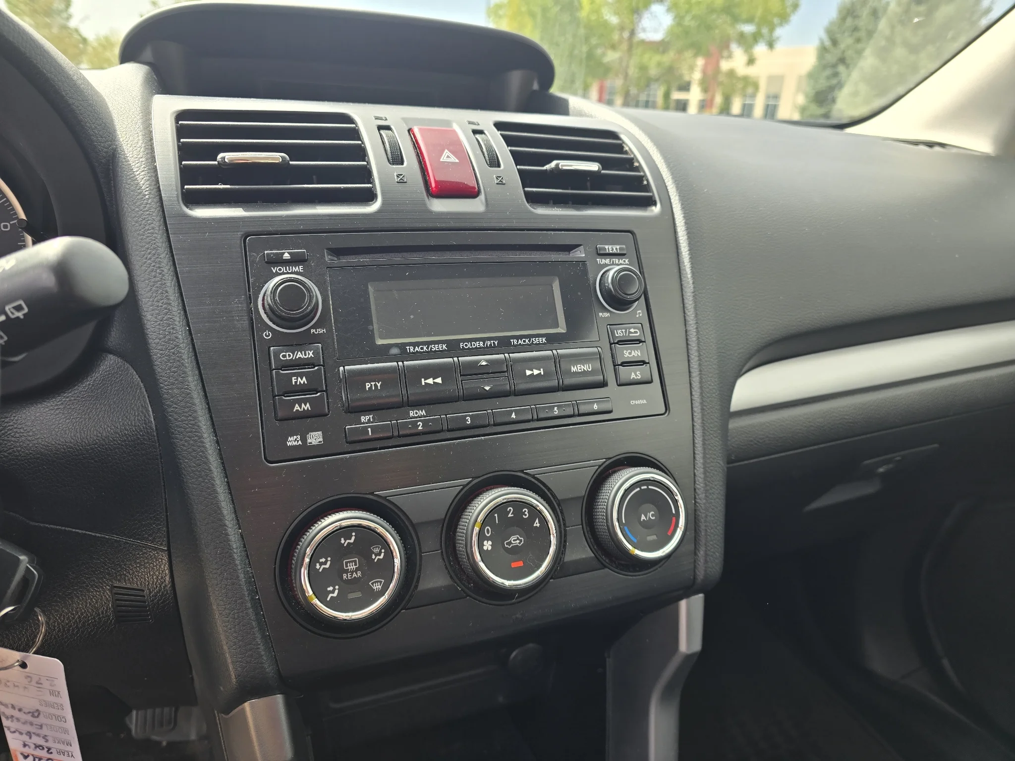 Used 2014 Burnished Bronze Metallic Subaru 2.5i image 23