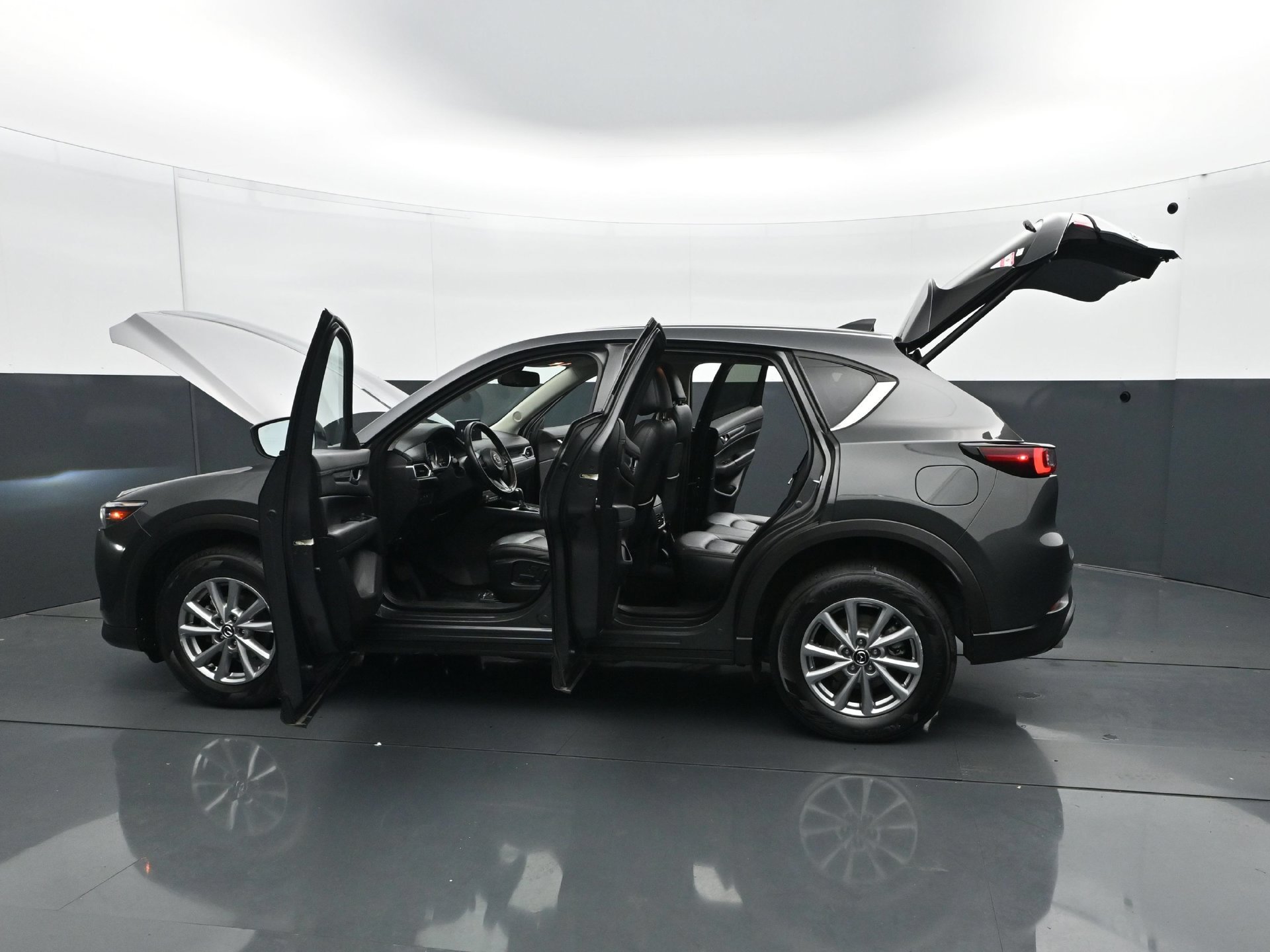 Used 2023 Machine Gray Metallic Mazda 2.5 S Preferred Package image 33