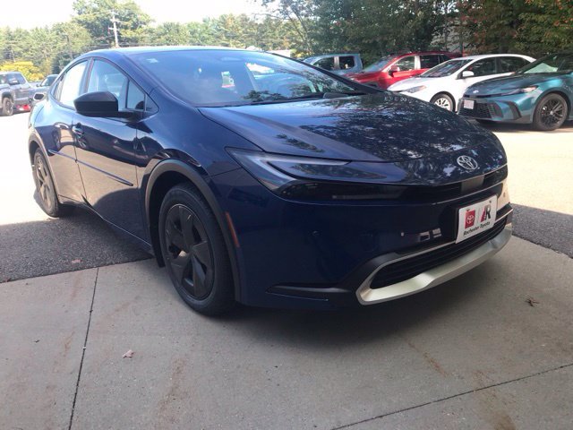 2027 Toyota Prius Plug-in Hybrid  SE