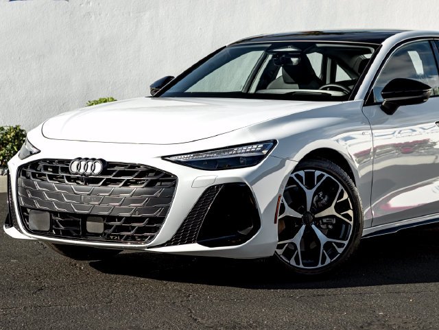 Used 2026 Glacier White Audi Premium Plus image 2