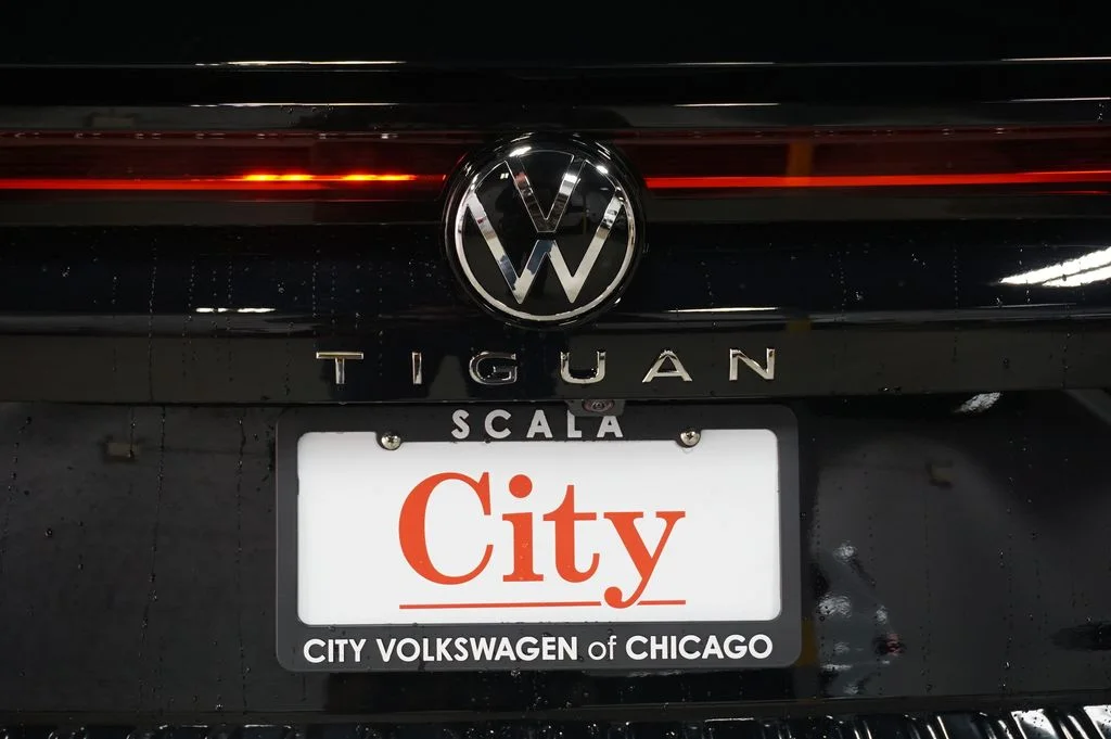 New 2026 Deep Black Volkswagen 2.0T SE image 33