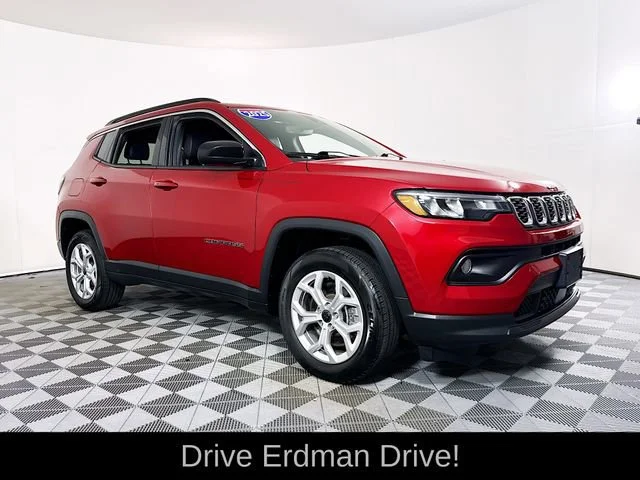 2025 Jeep Compass Latitude 4X4's photo