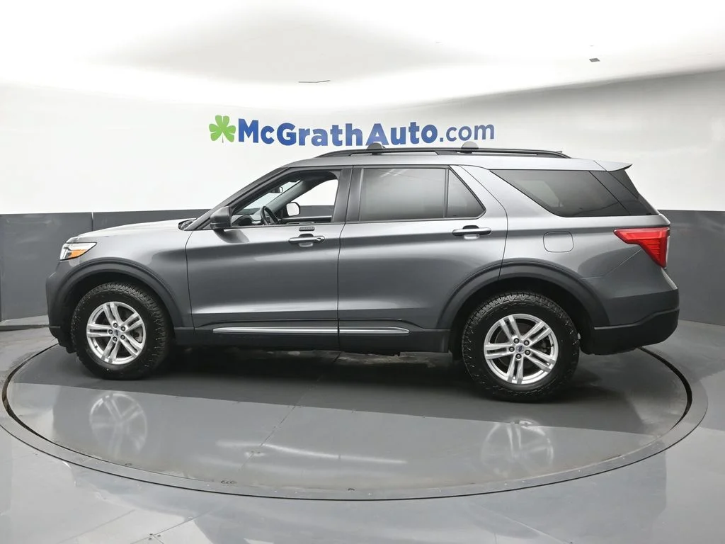 Certified Used 2023 Gray Ford XLT image 24
