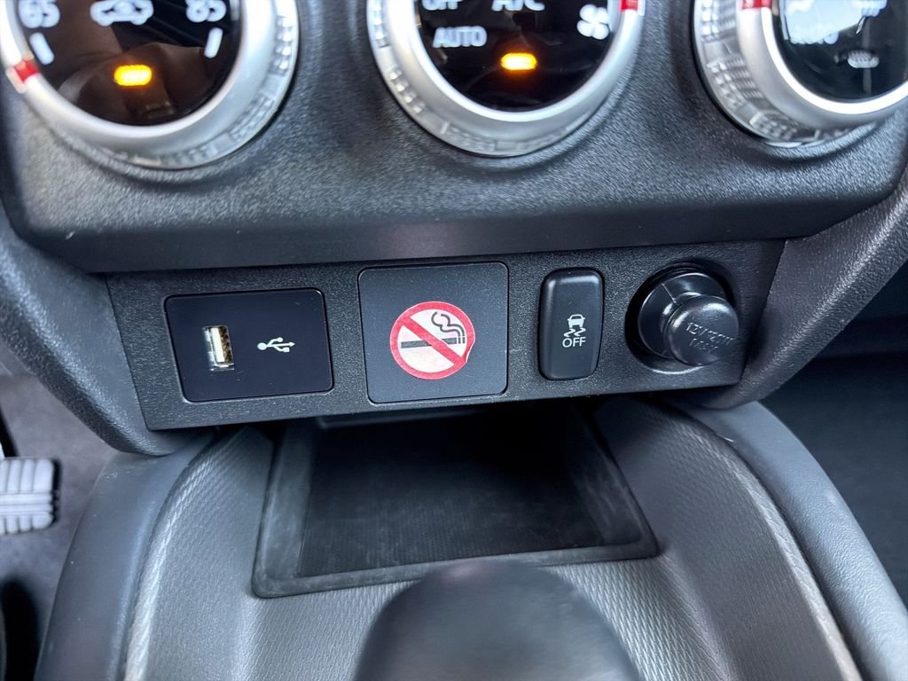 2025 Mitsubishi Outlander Sport ES - Photo 26