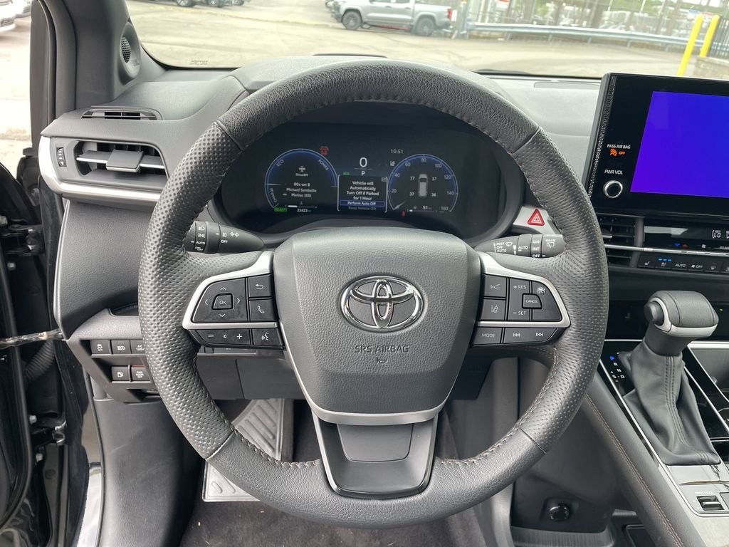 Used 2025 Black Toyota Platinum image 16