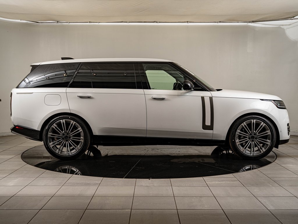 2026 Land Rover Range Rover SE - Photo 11