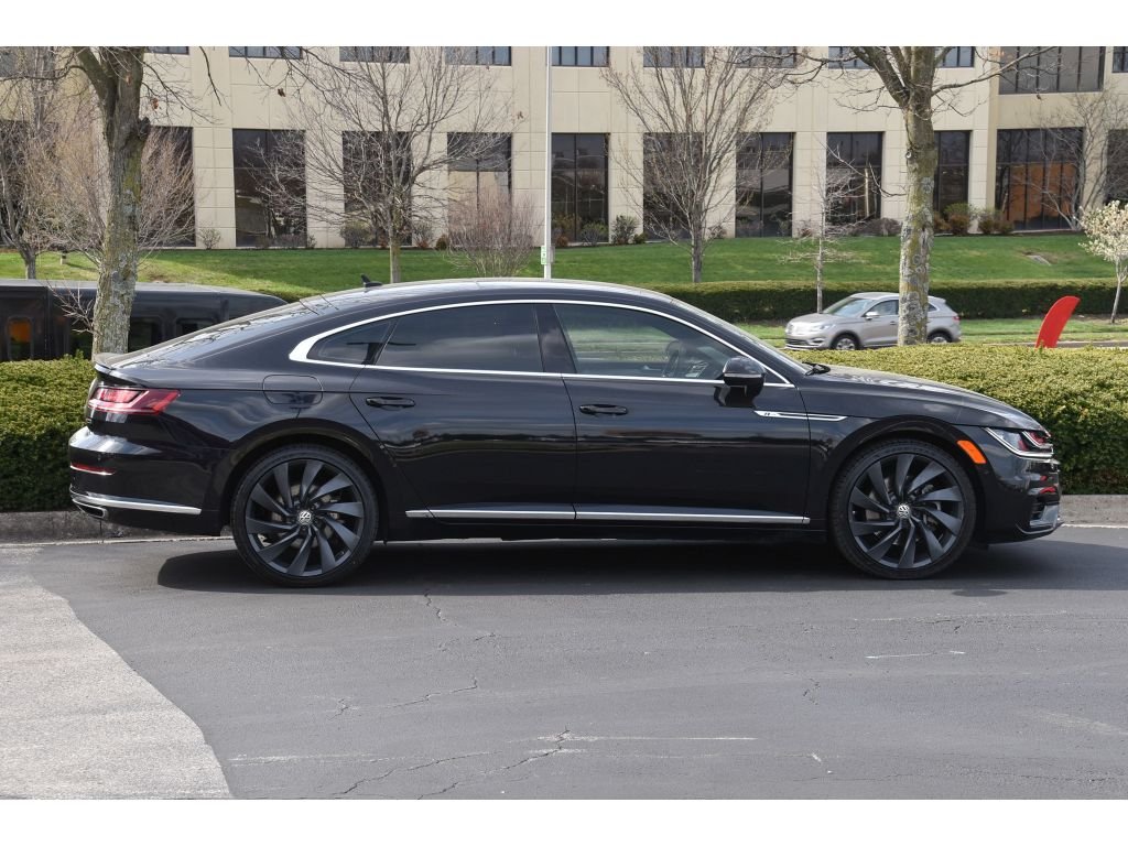 Used 2020 Deep Black Pearl Volkswagen SEL Premium R-Line image 3