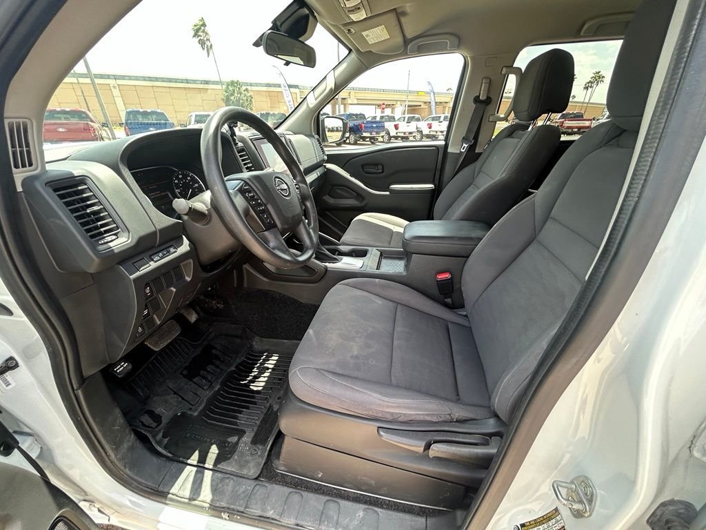 Used 2023 White Nissan S image 12