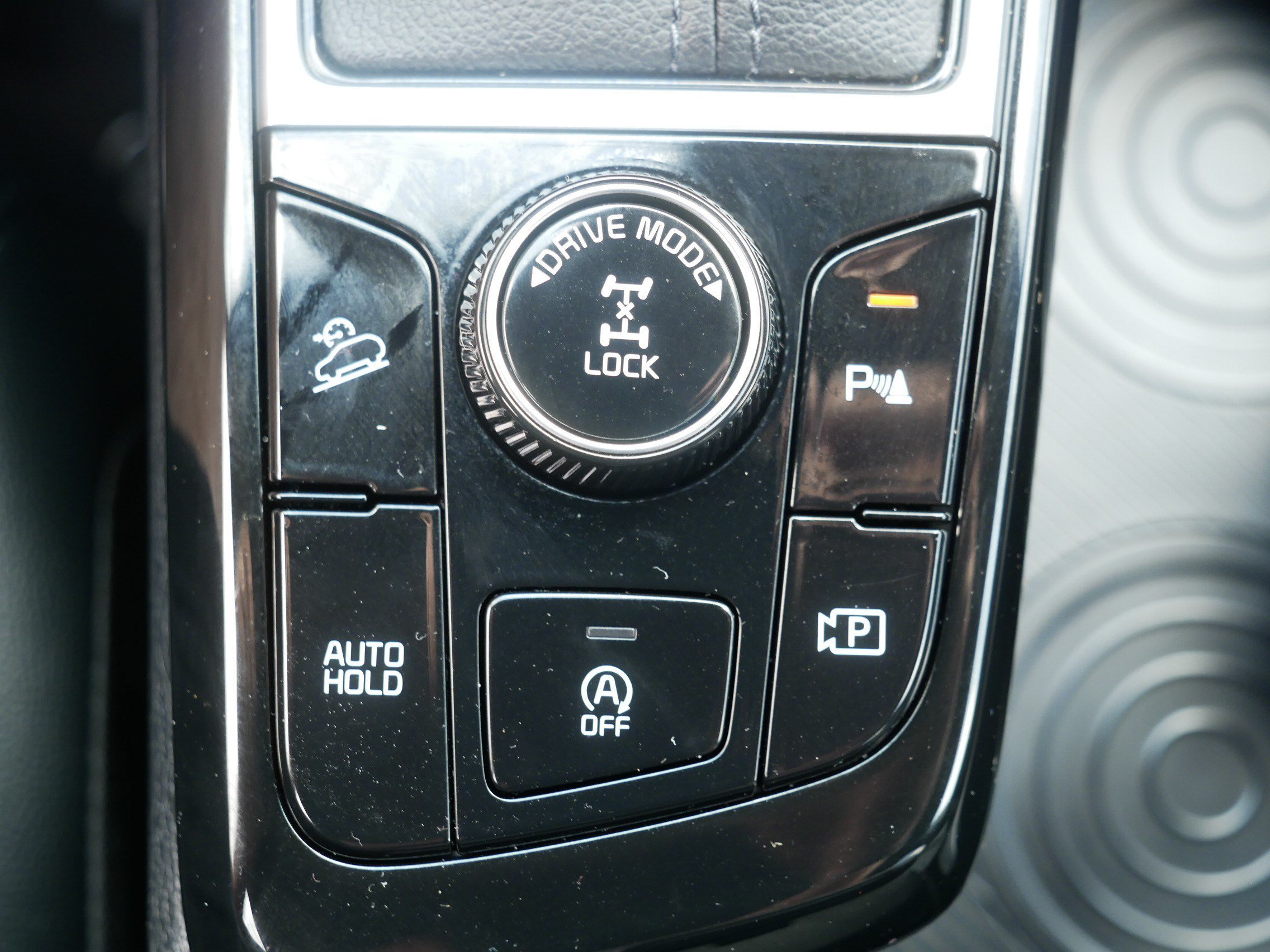 Used 2023 Wolf Gray Kia X-Line image 31