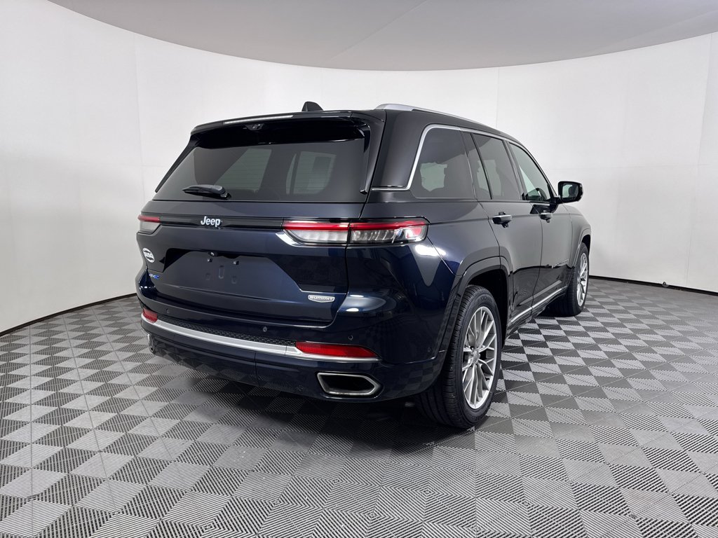 Used 2022 Midnight Blue Jeep Summit image 23