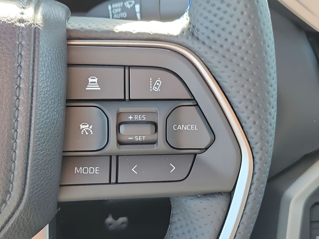 2026 Toyota Tundra Platinum - Photo 28