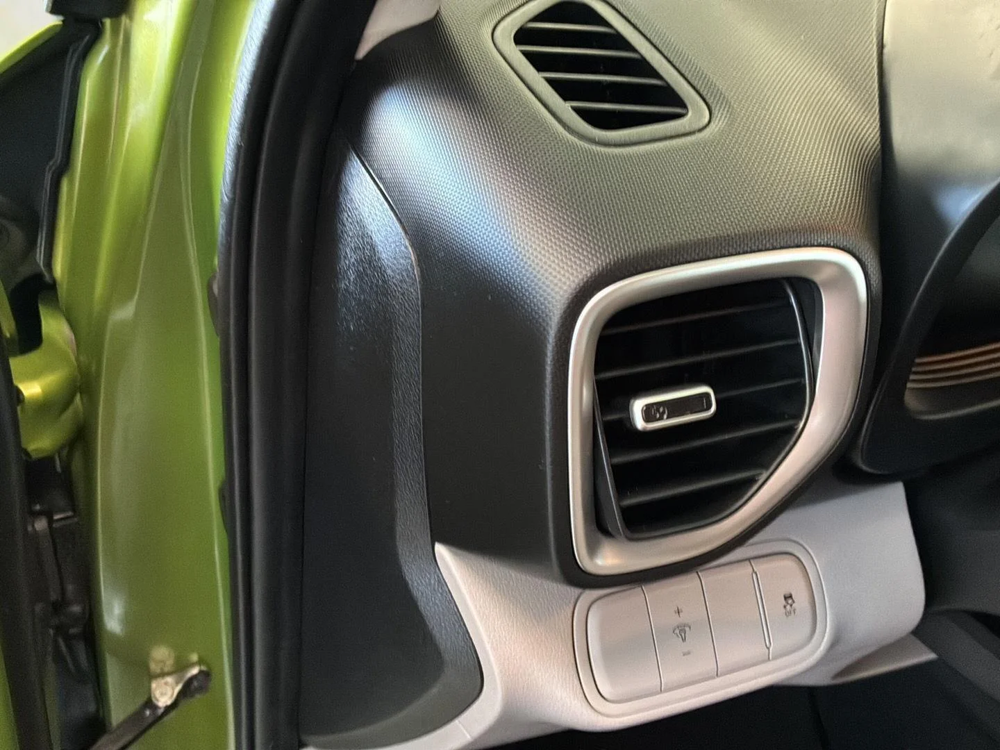 Used 2024 Green Apple Hyundai SEL image 25