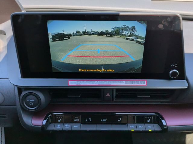 2026 Toyota Prius Plug-in Hybrid XSE - Photo 22