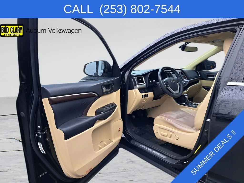 Used 2016 Black Toyota Limited image 11