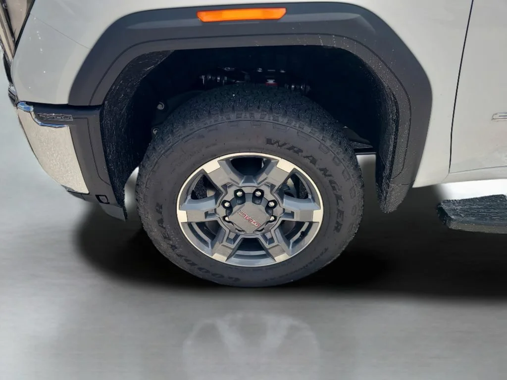 New 2026 Summit White GMC SLT image 25