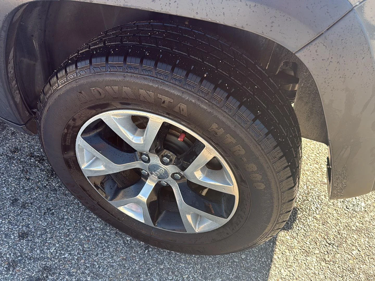 Used 2014 Anvil Clear Coat Jeep Trailhawk image 5