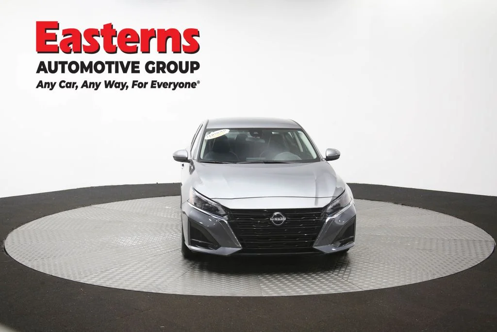 Used 2023 Gray Nissan 2.5 S image 51