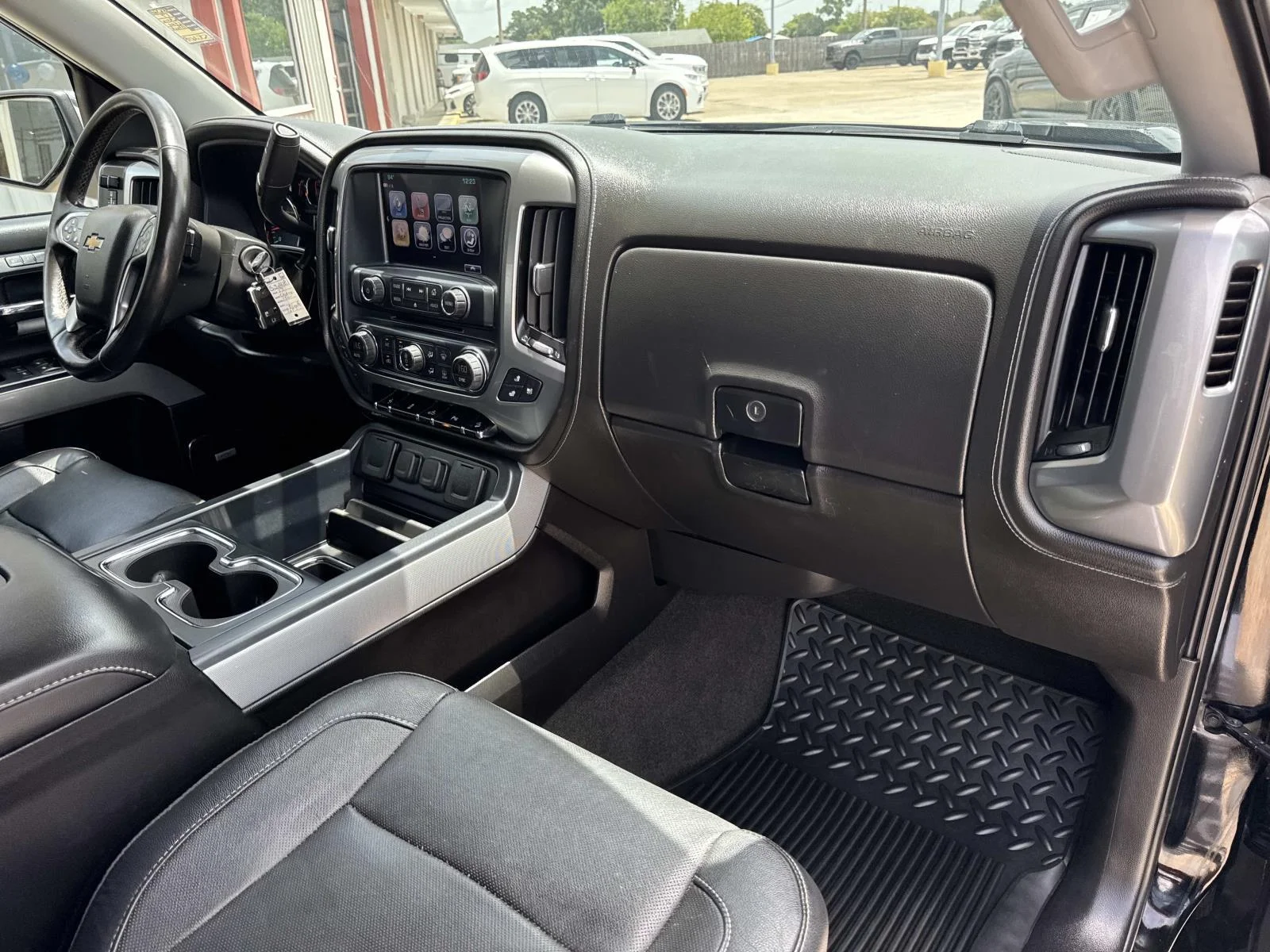 Used 2017 Black Chevrolet LTZ image 12