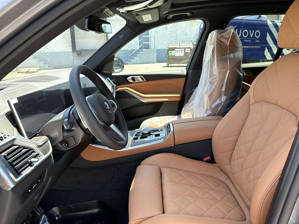 New 2026 Gray BMW xDrive50e image 11