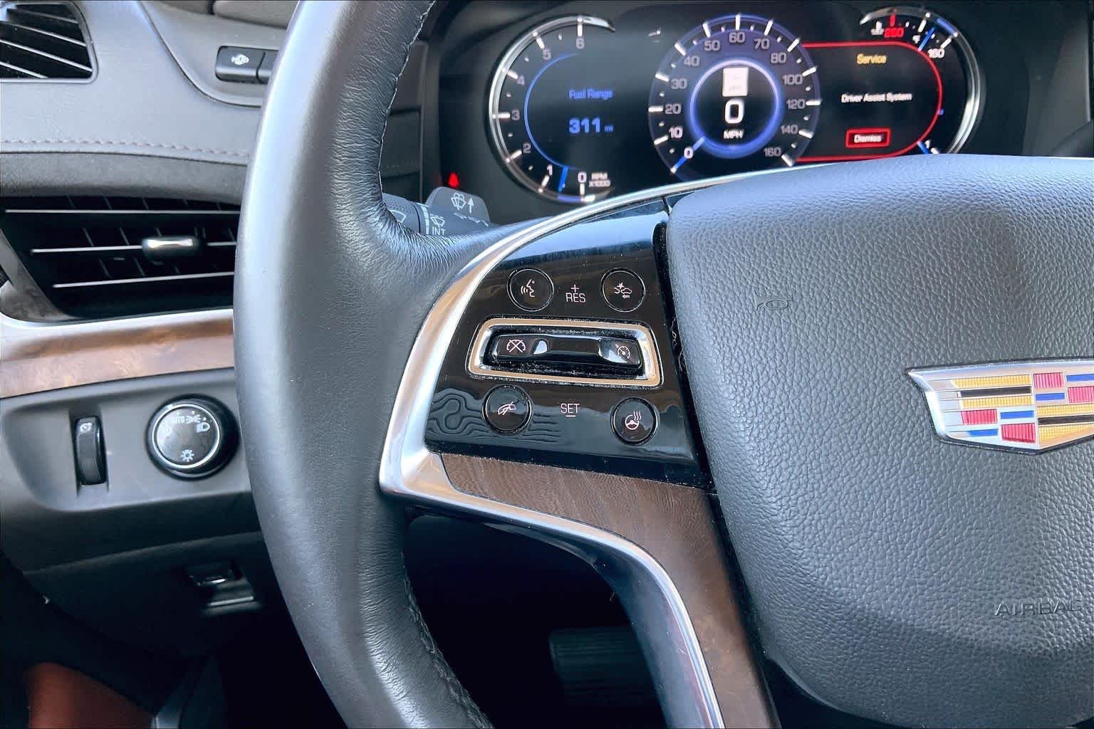 Used 2019 Crystal White Tricoat Cadillac Premium Luxury image 24