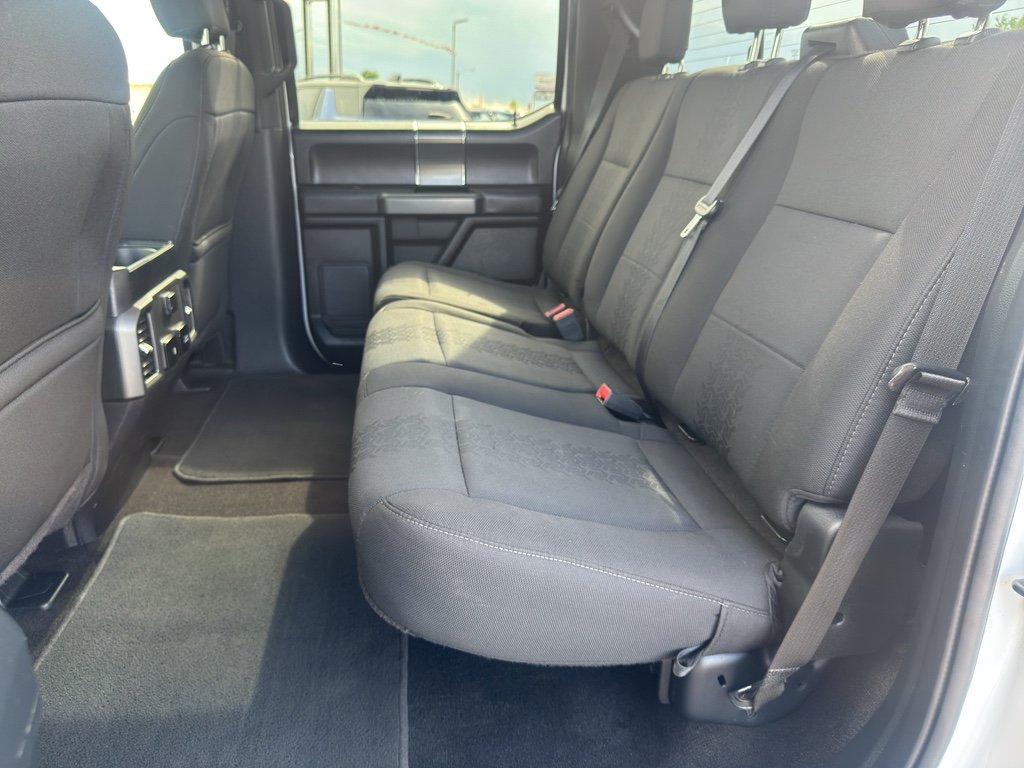 Used 2019 Oxford White Ford XLT image 14