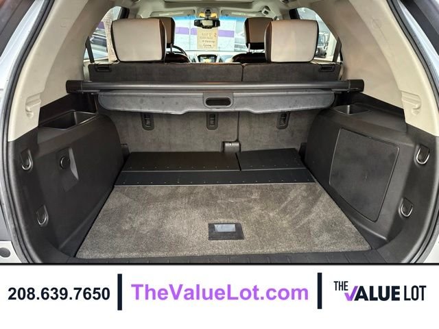 Used 2011 Silver Chevrolet LTZ image 19