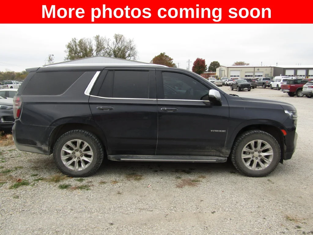 Used 2022 Dark Ash Metallic Chevrolet Premier image 6