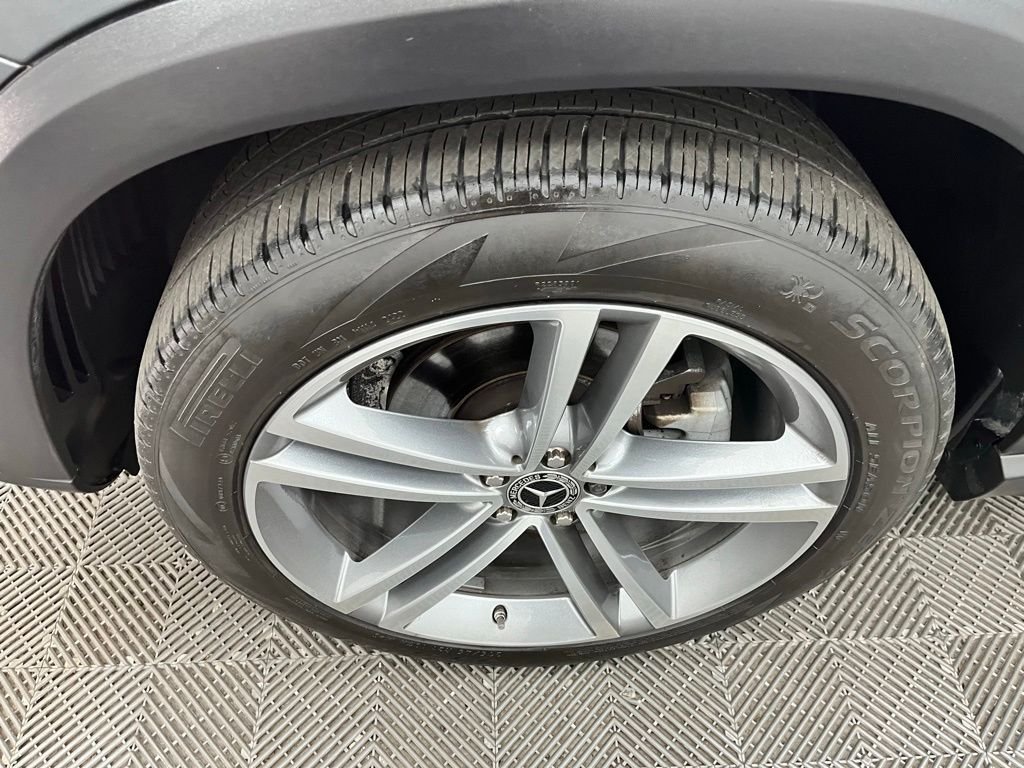Used 2022 Selenite Gray Metallic Mercedes-Benz GLE 350 image 15