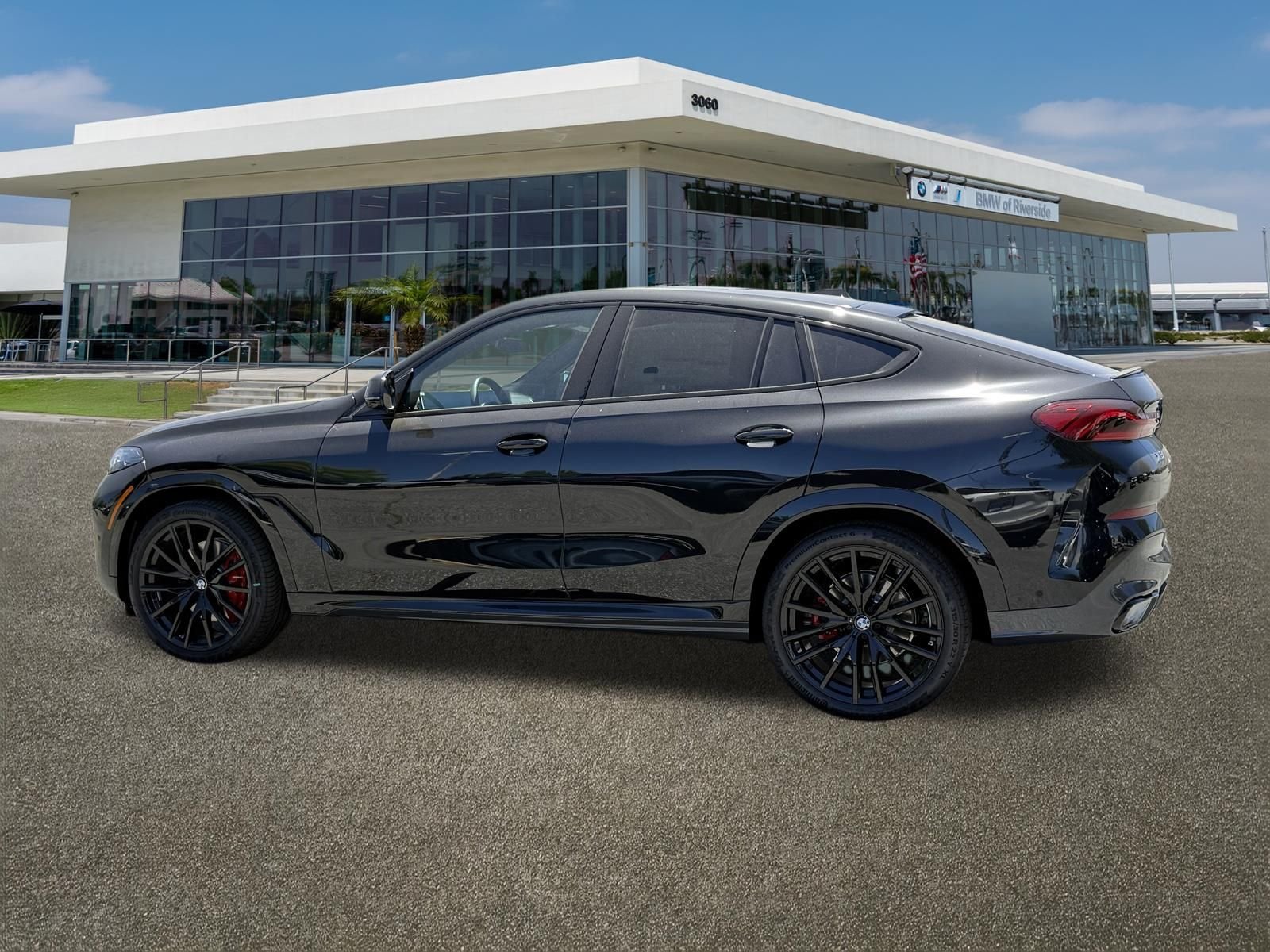 New 2027 Black Sapphire Metallic BMW xDrive40i image 7