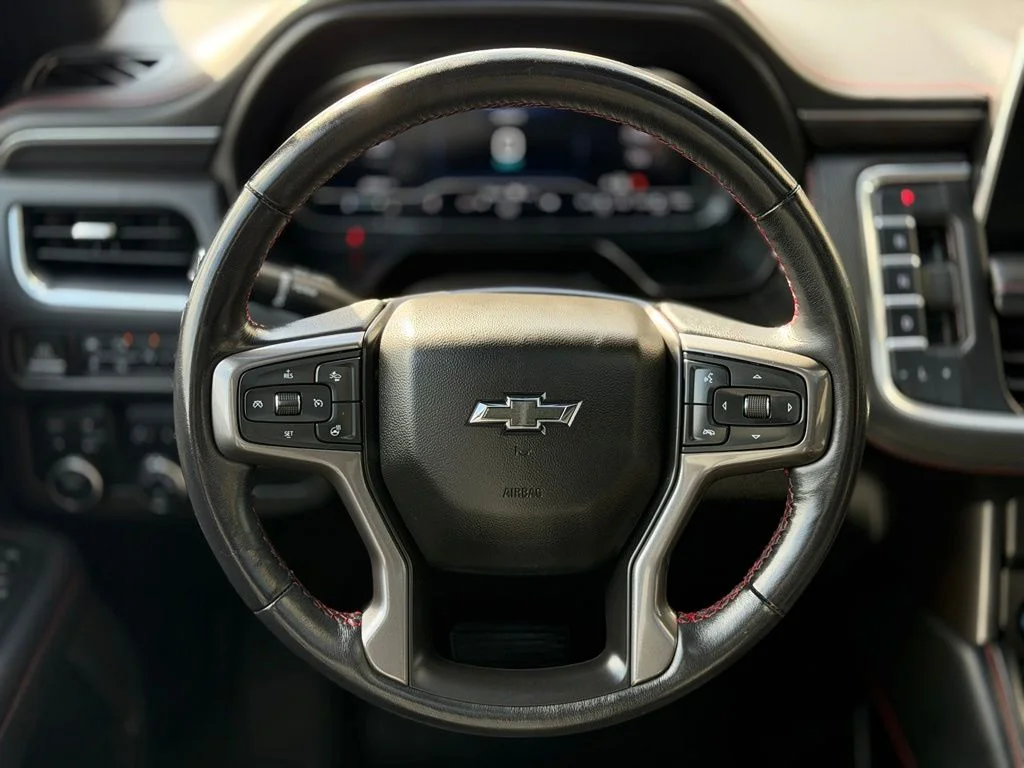 Used 2022 Black Chevrolet RST image 17