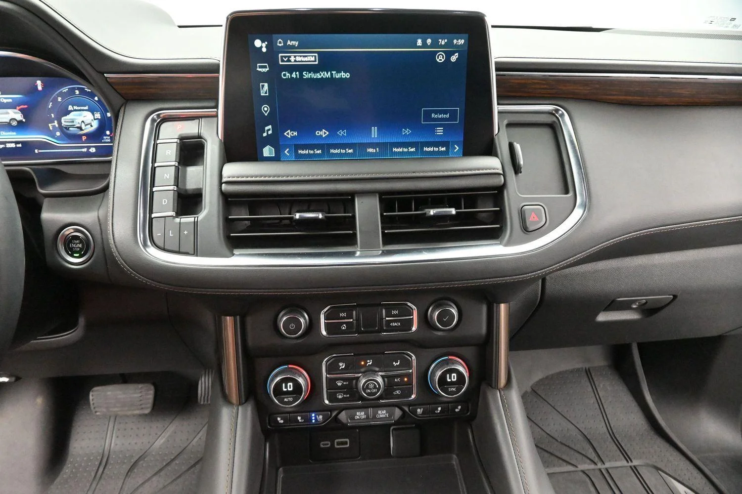 Used 2024 Summit White Chevrolet High Country image 25
