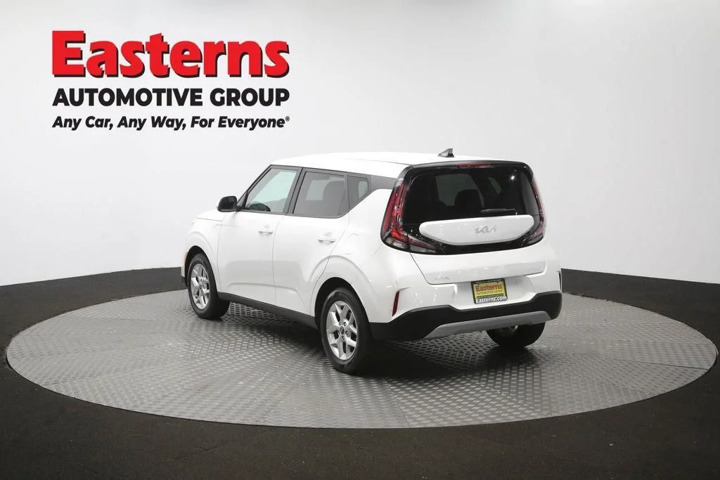 Used 2023 White Kia LX image 67