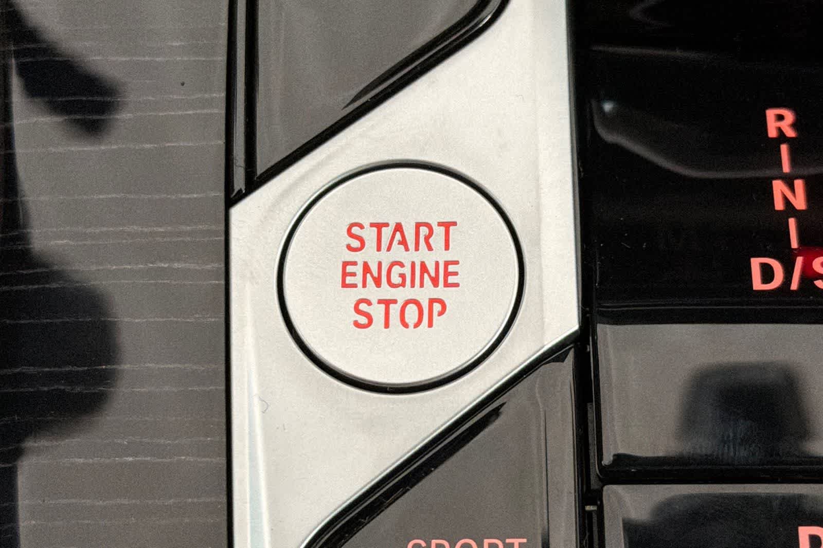 New 2026 Dravit Grey Metallic BMW xDrive40i image 23