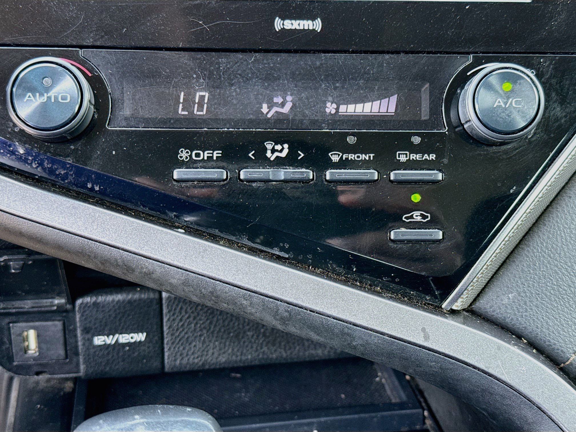 Used 2020 Celestial Silver Metallic Toyota SE image 15
