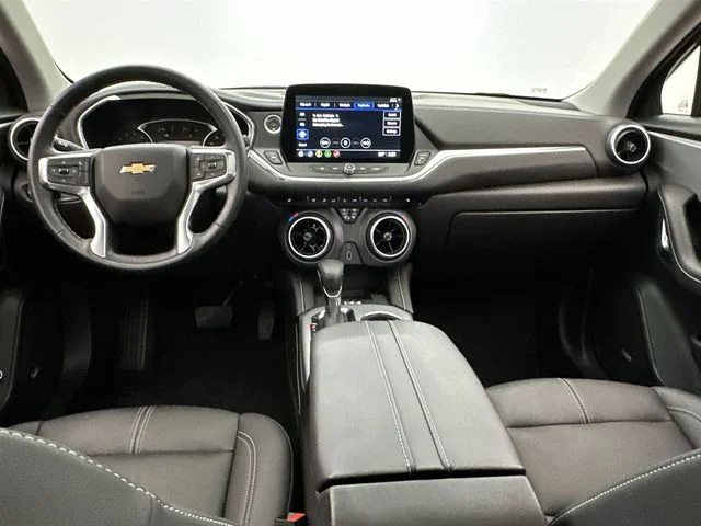 Used 2025 Red Chevrolet LT image 2