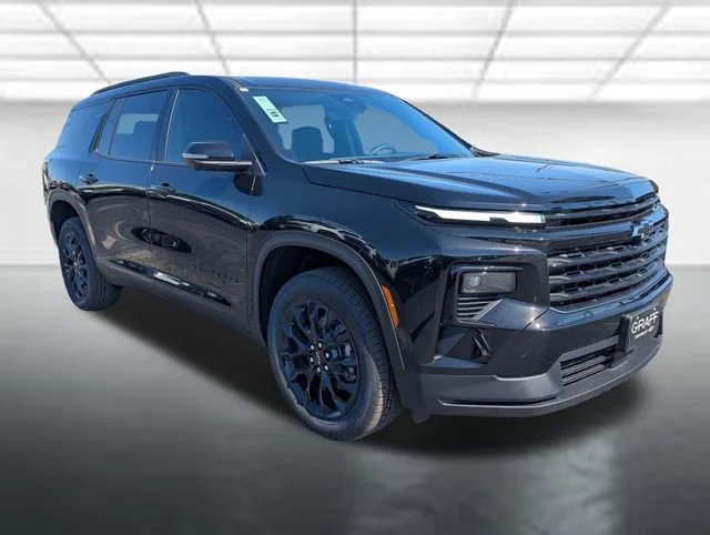 2026 Chevrolet Traverse FWD LT's photo