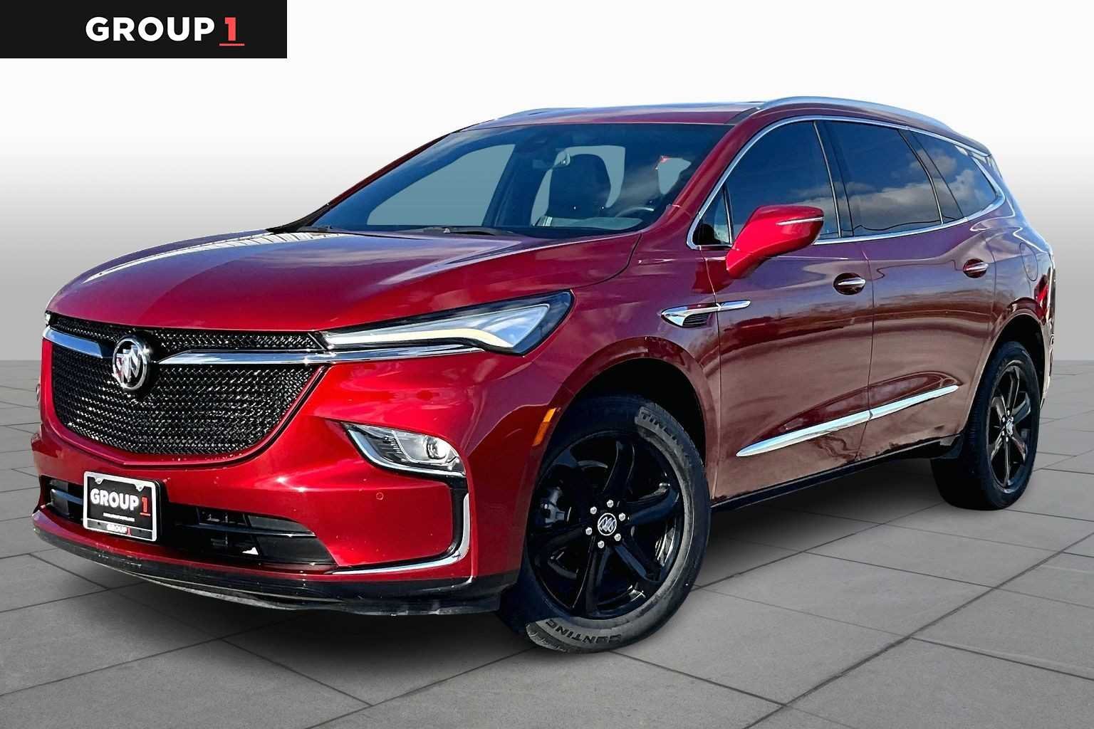 2023 Buick Enclave Essence's photo