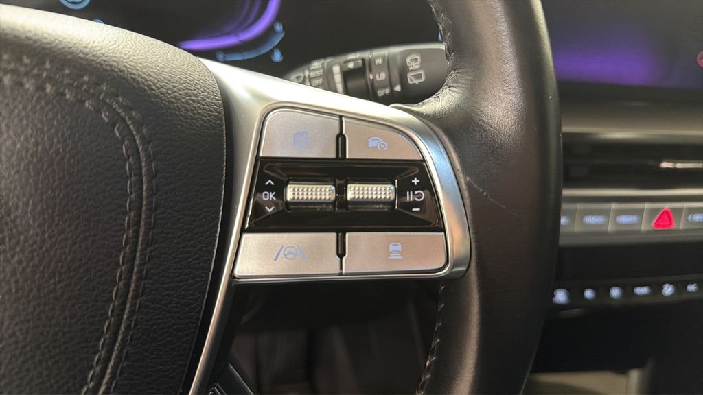 Used 2025 Gray Kia S image 20