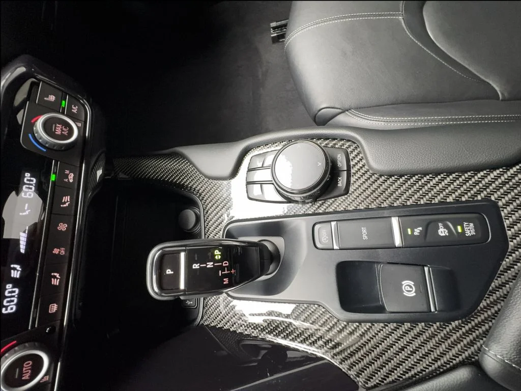 Used 2022 Red Toyota 3.0 image 37