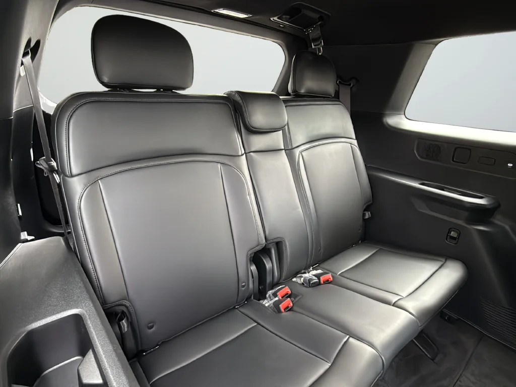 Certified Used 2027 White Kia X-Line EX image 37