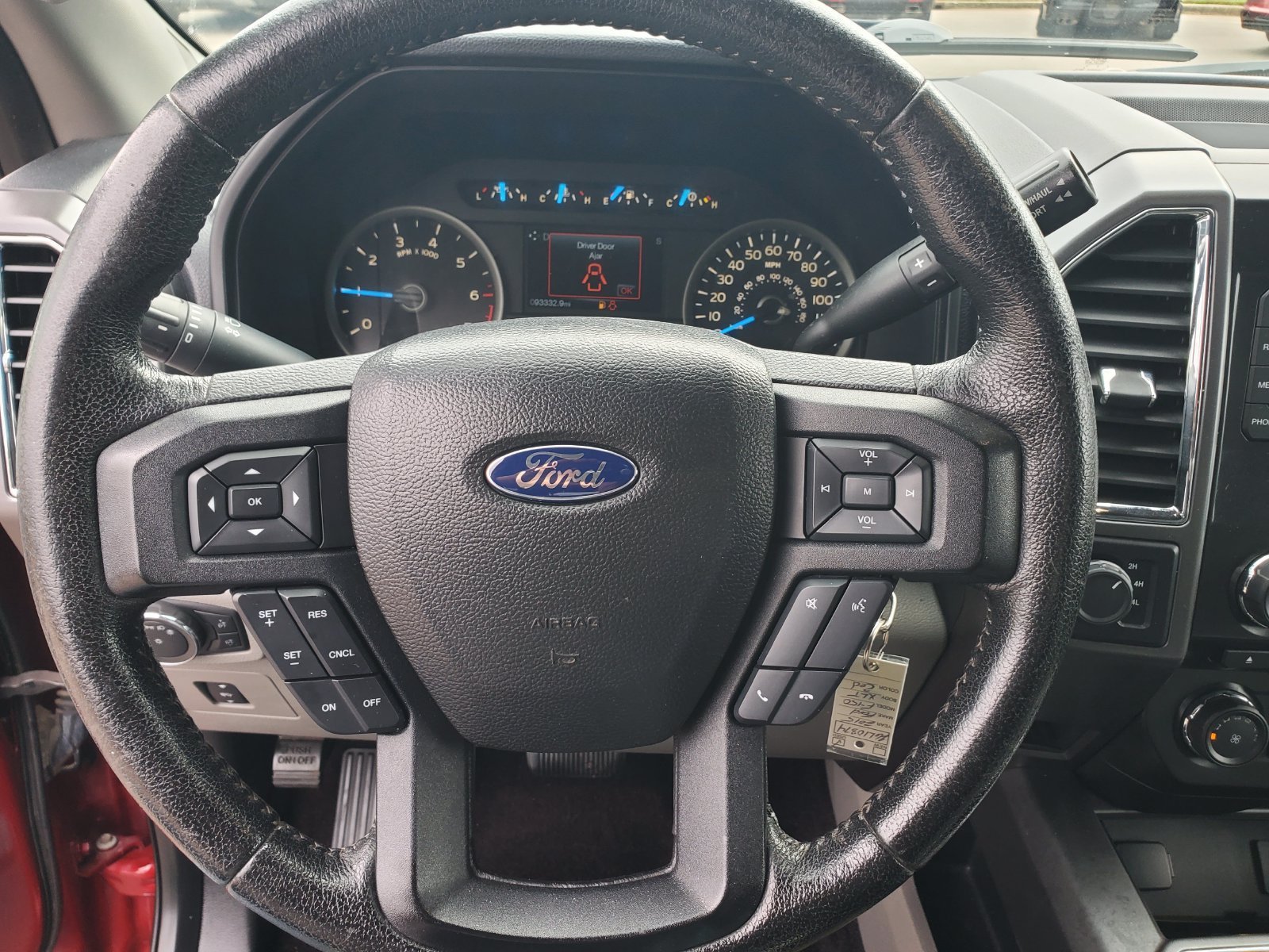Used 2015 Red Ford XLT image 17