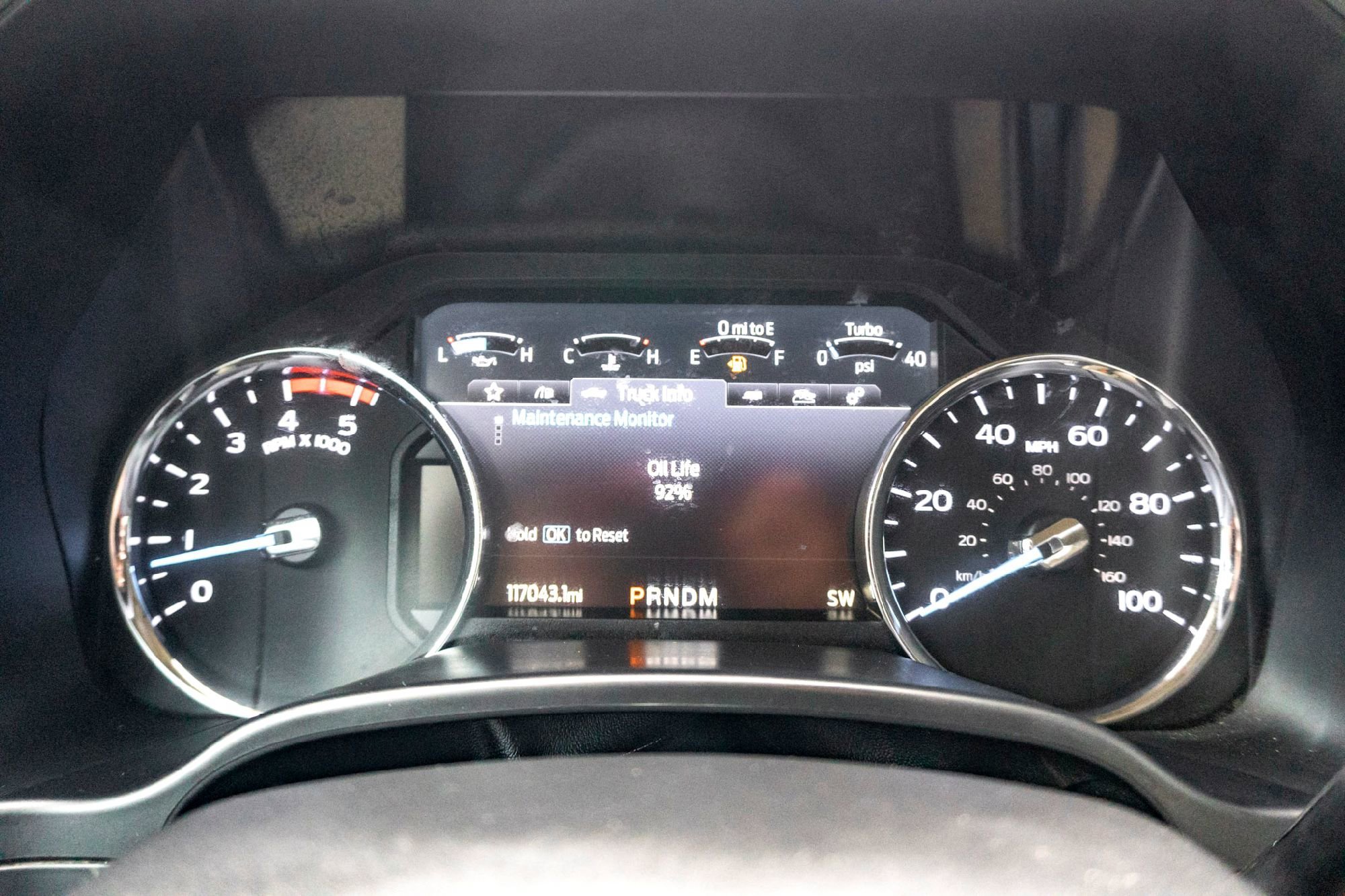 Used 2020 Oxford White Ford LARIAT image 21