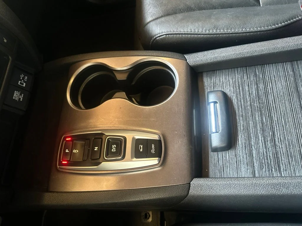 Used 2021  Honda EX-L image 17