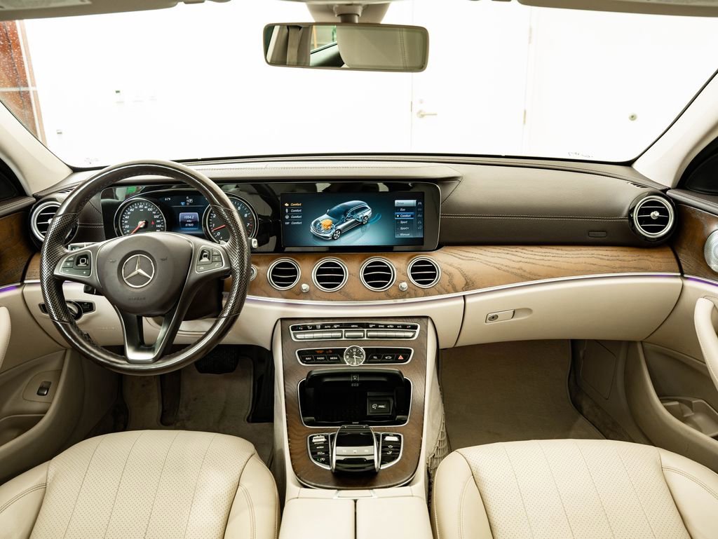 Used 2018 White Mercedes-Benz E 400 Wagon image 4