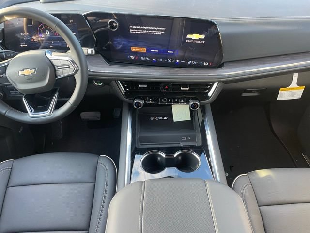 2026 Chevrolet Suburban Premier - Photo 13