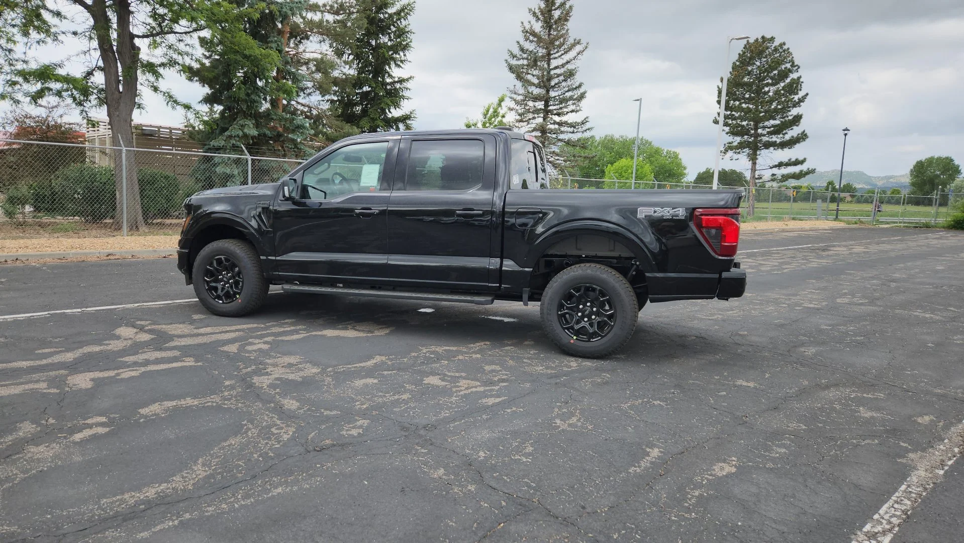 New 2026 Agate Black Metallic Ford XLT image 7